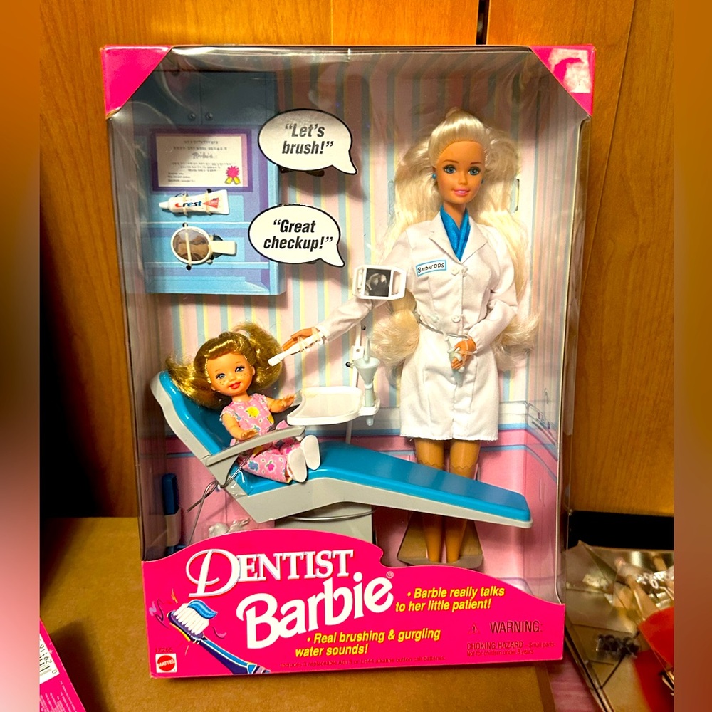 BNIB Dentist Barbie